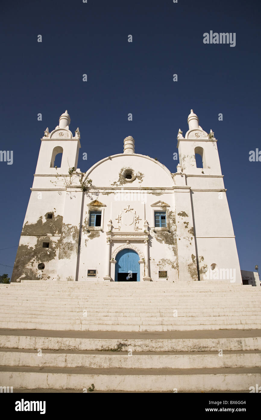 Diu Museo sorge in una ex chiesa in Diu, il territorio dell' Unione del Diu e Daman, India, Asia Foto Stock