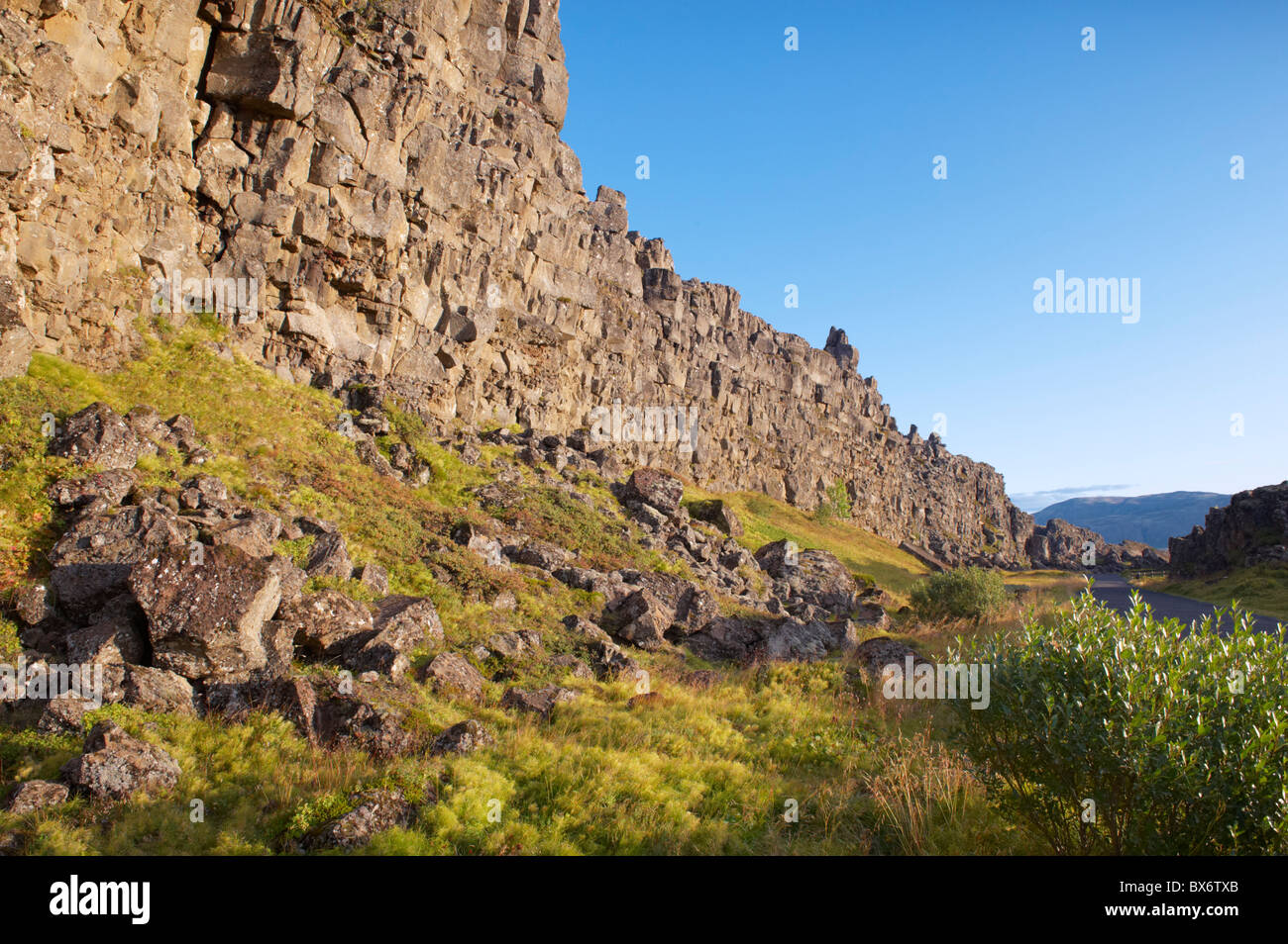 Il Almannagja, Thingvellir National Park, sito Patrimonio Mondiale dell'UNESCO , Islanda Foto Stock