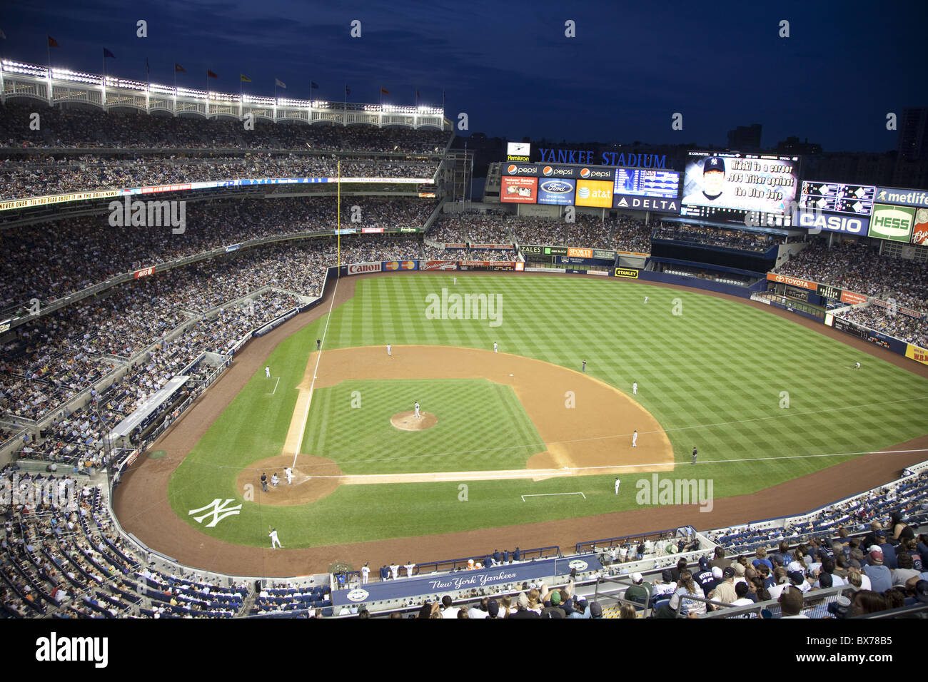 Nuovo Yankee Stadium, situato nel Bronx, New York, Stati Uniti d'America, America del Nord Foto Stock