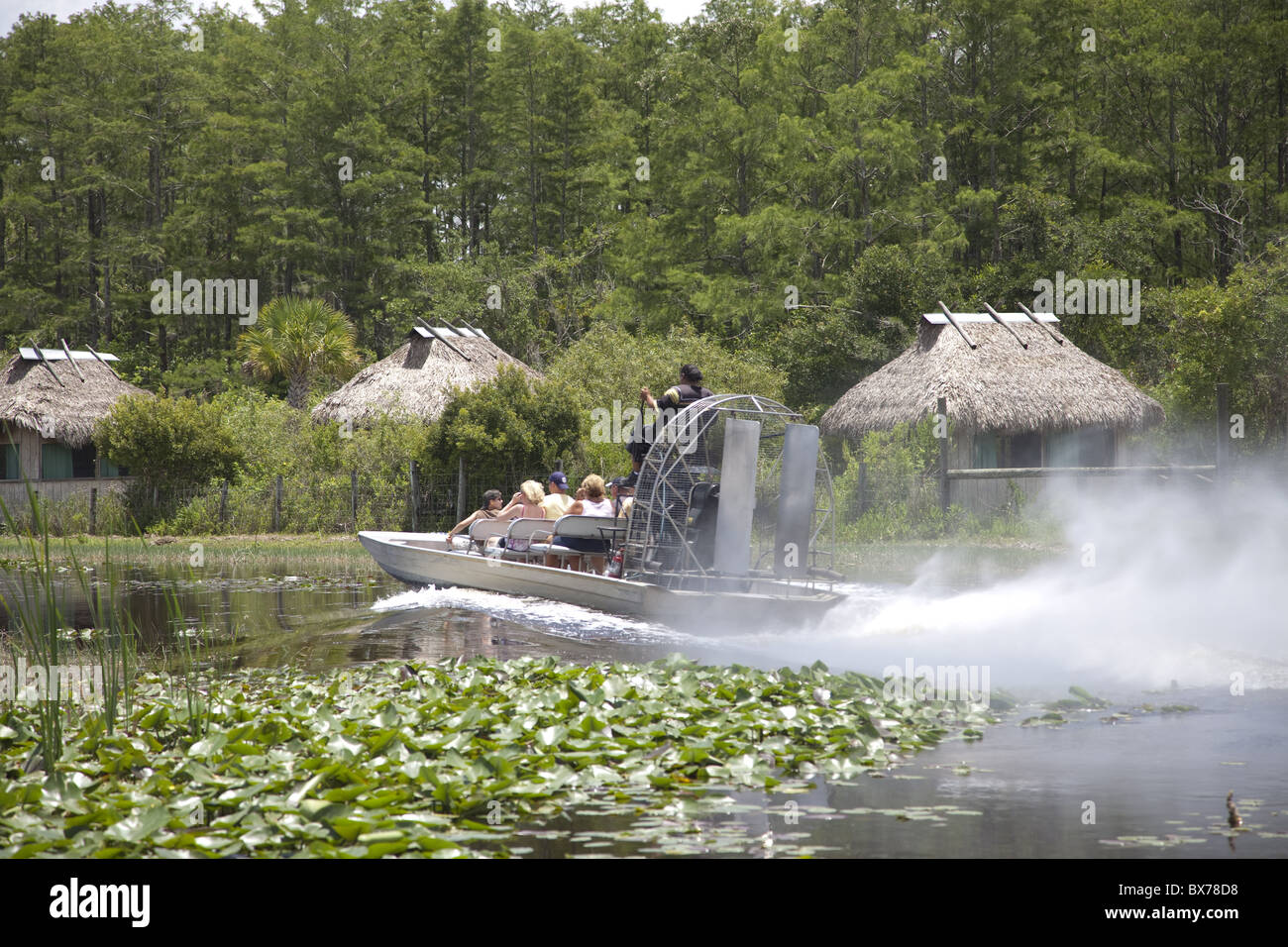 Airboats in Everglades, Florida, Stati Uniti d'America, America del Nord Foto Stock