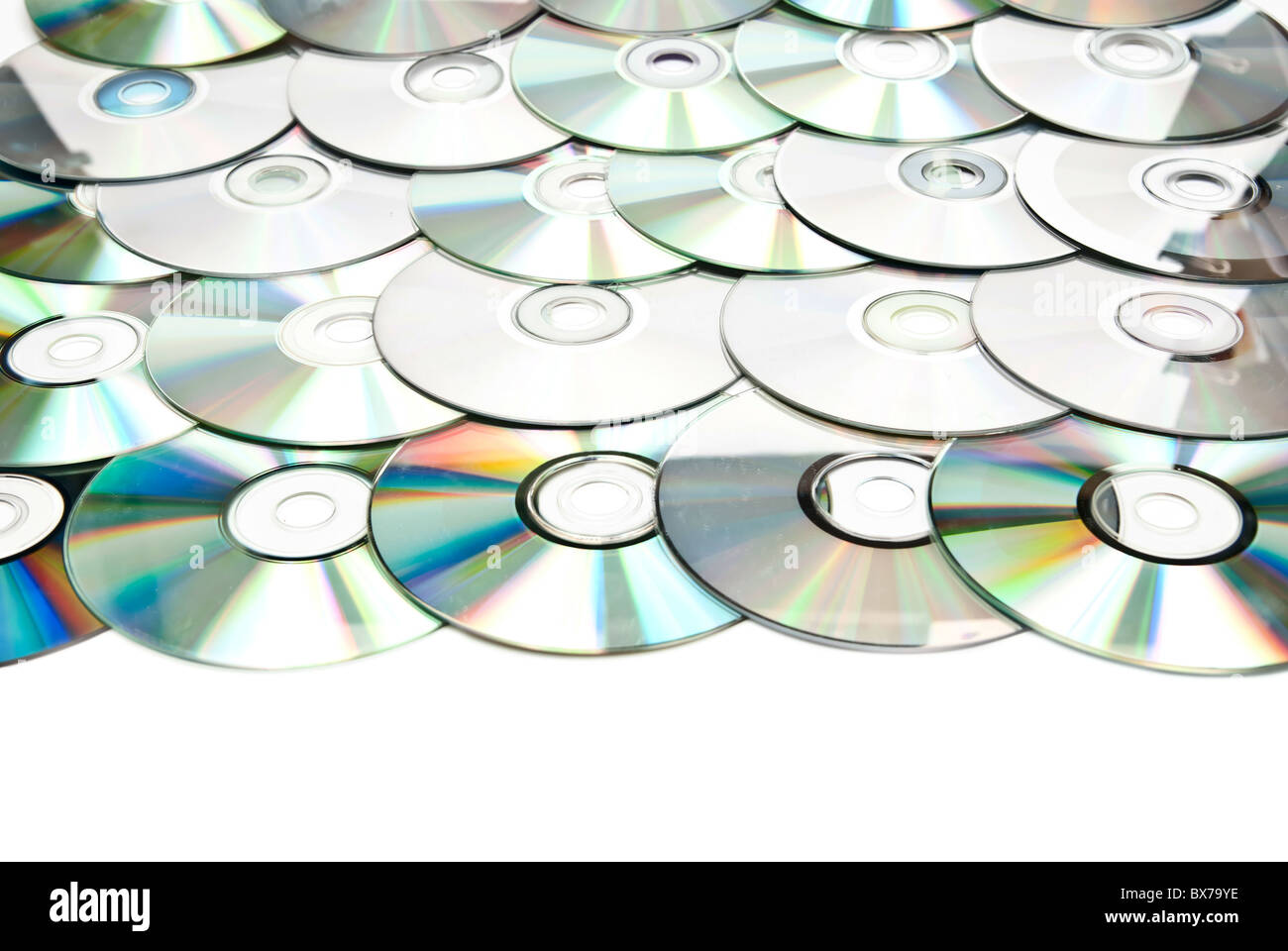 Cuffie nero e un sacco di CD Foto Stock