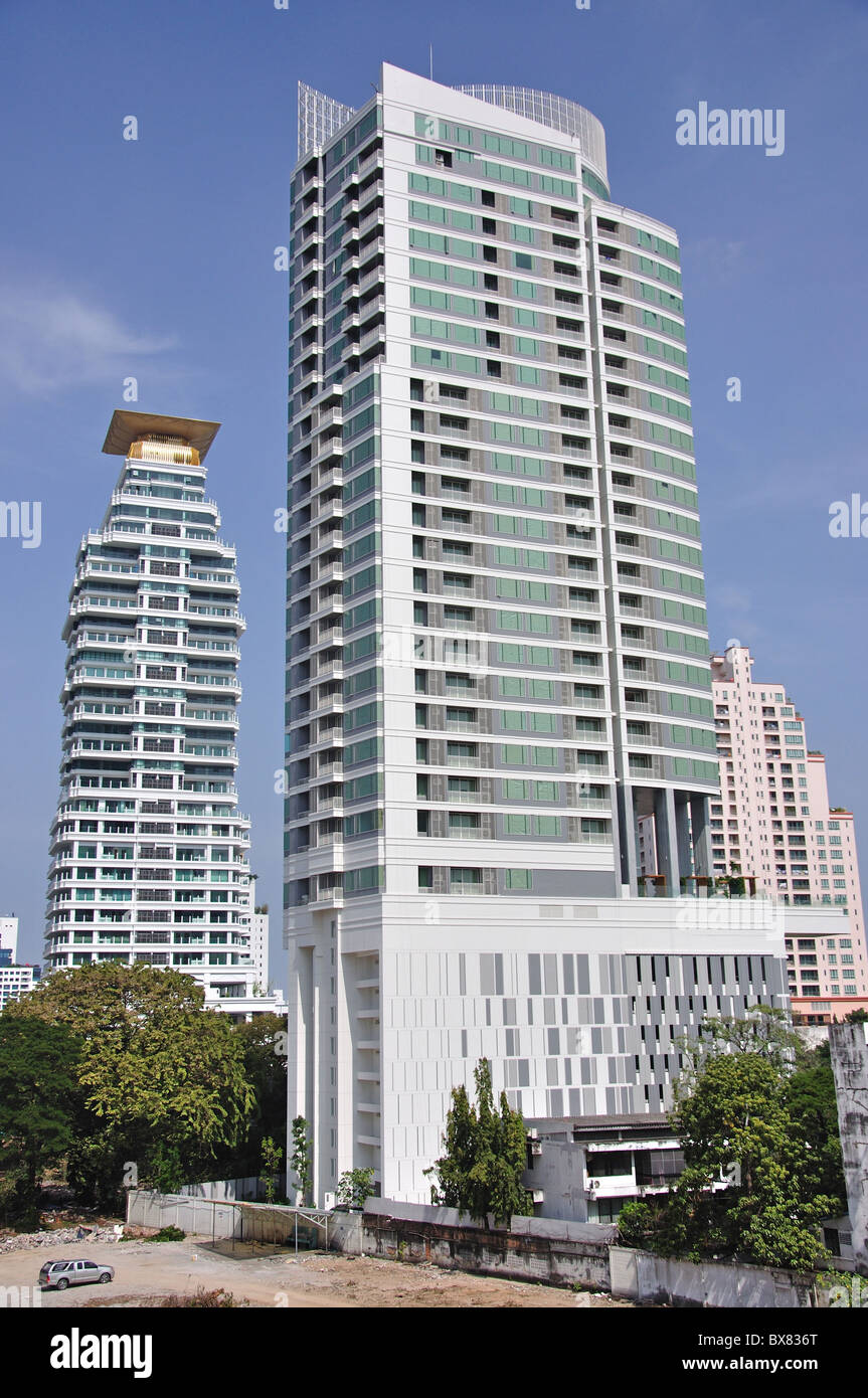 Moderno appartamento edifici, Khlong Toi District, Bangkok, Thailandia Foto Stock