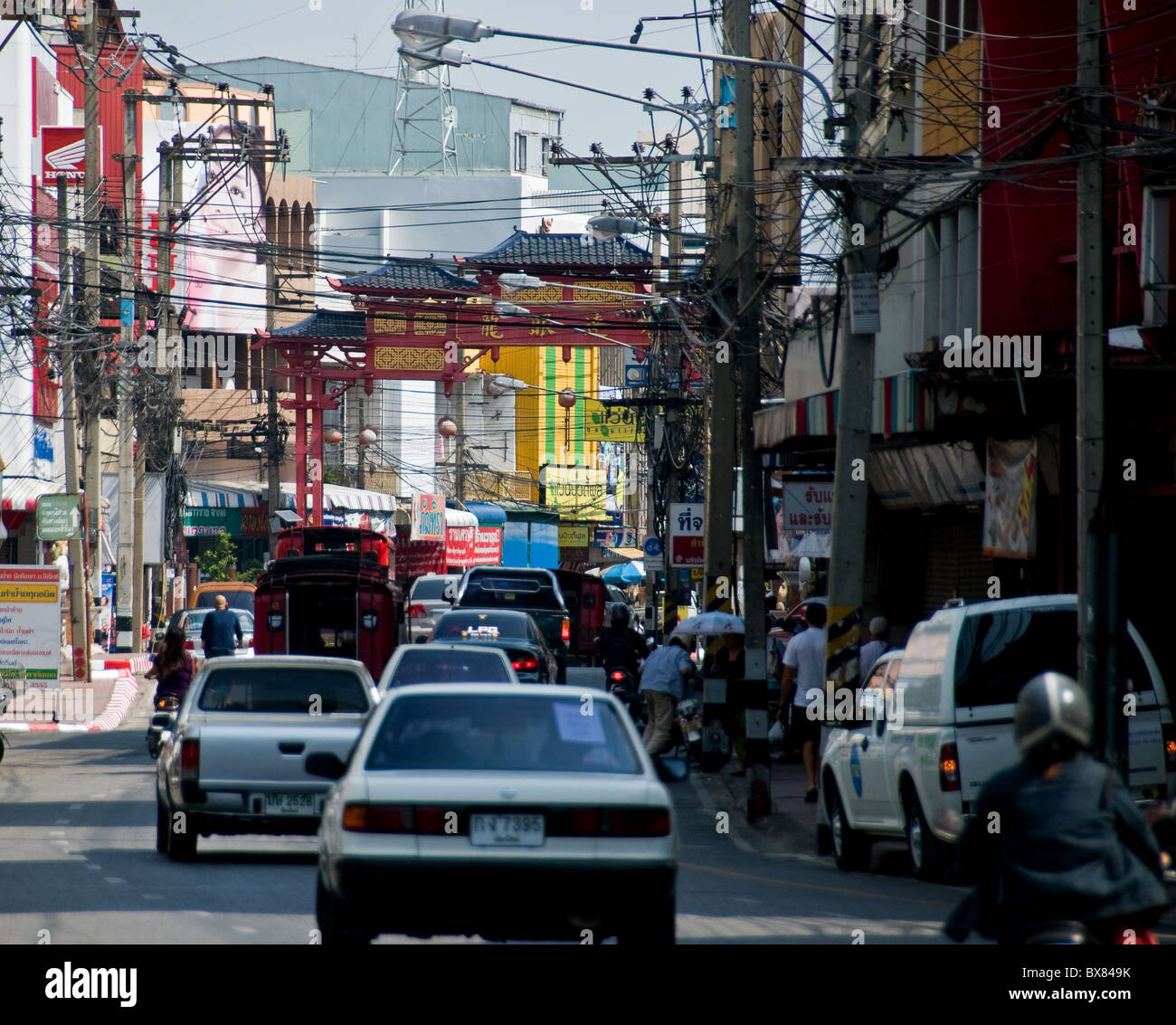 Una strada di Chiang Mai in Thailandia. Foto Stock