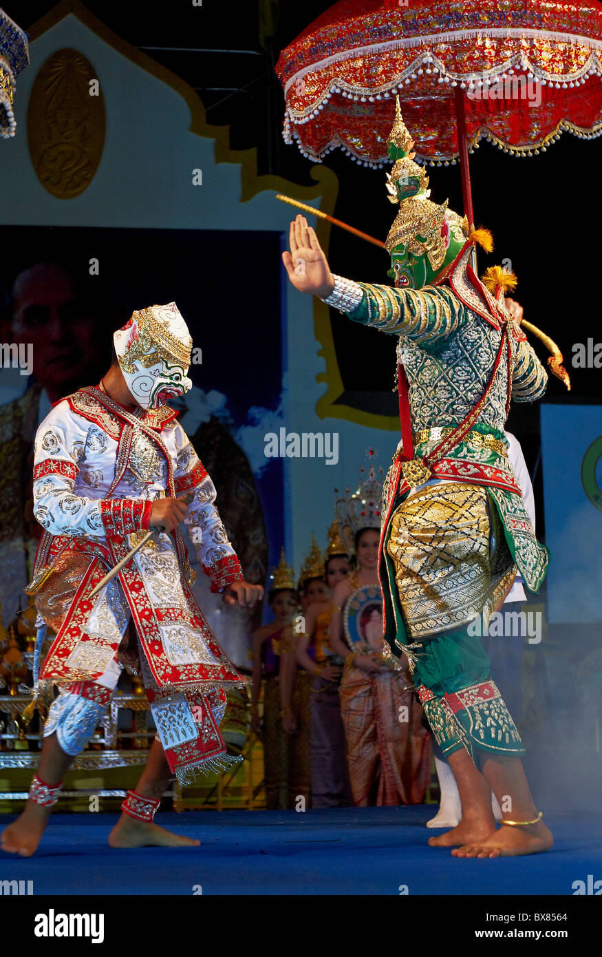 Thailandia ballerino sul palco in una tradizionale Khon performance di danza. Thailandia ballerina SUDEST ASIATICO Foto Stock