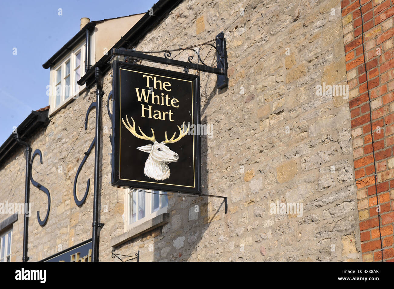 Pub segno per il White Hart public house a Wolvercote, Oxford. Tradizionale pub inglese in Oxfordshire Foto Stock