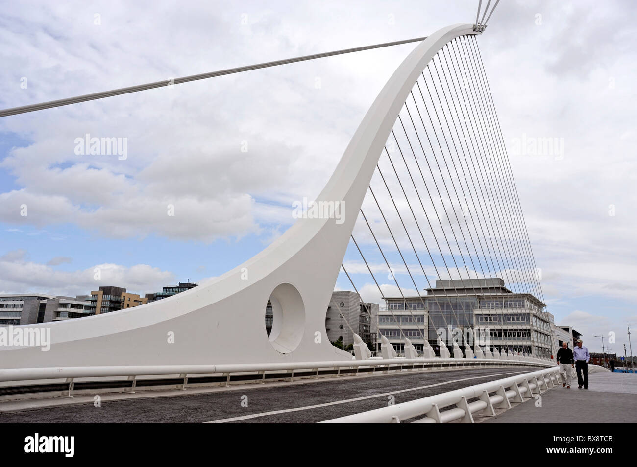 Samuel Beckett ponte sul fiume Liffey, Dublino, Irlanda Foto Stock