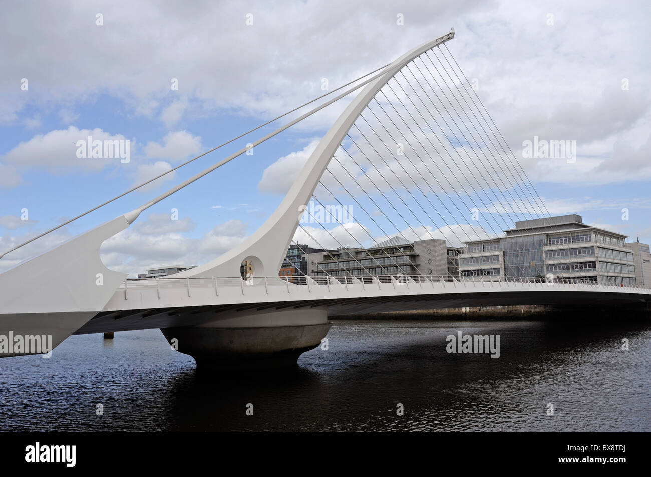 Samuel Beckett ponte sul fiume Liffey, Dublino, Irlanda Foto Stock