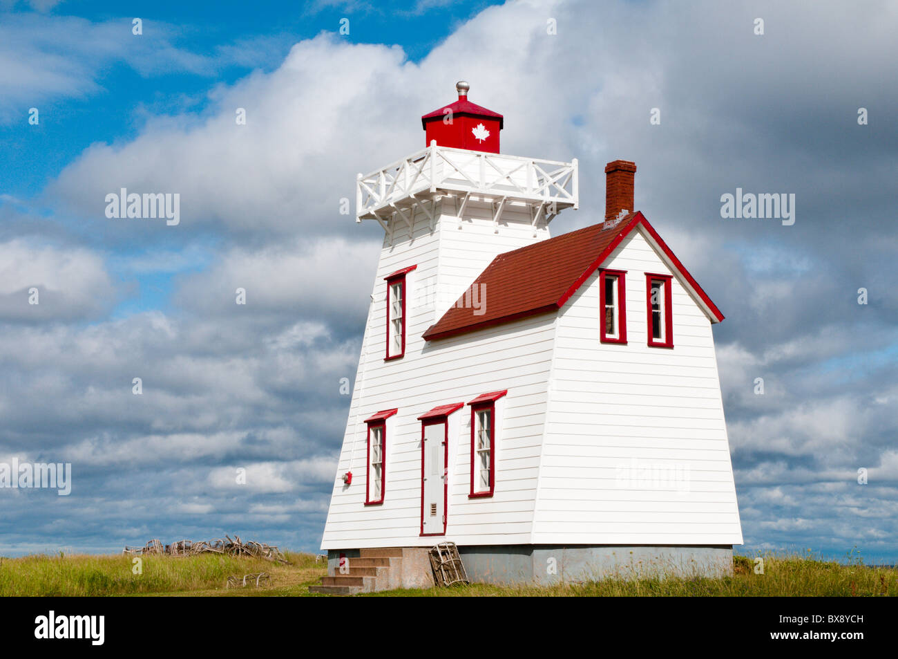 Faro di North rustico Harbour, rustico Harbour, Prince Edward Island, The Maritimes, Canada. Foto Stock