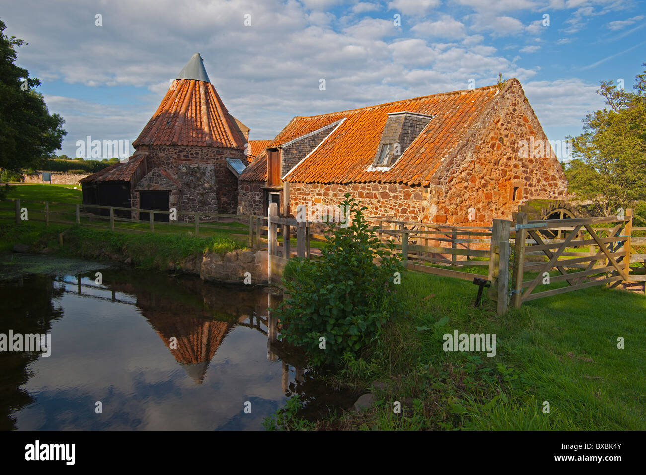 Preston Mill, East Linton, Lothian, Scozia, Agosto 2010 Foto Stock