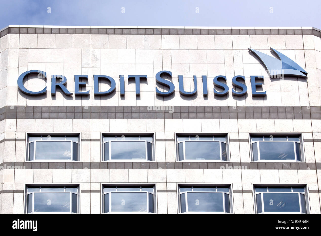 La banca Svizzera Il Credit Suisse nel Canary Wharf a Londra, Inghilterra, Regno Unito, Europa Foto Stock