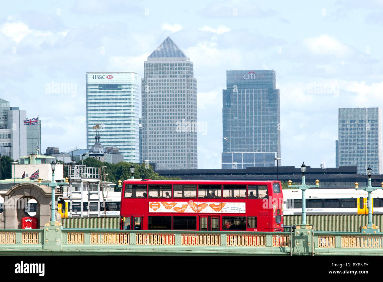 Vista del distretto finanziario di Canary Wharf a Londra, Inghilterra, Regno Unito, Europa Foto Stock