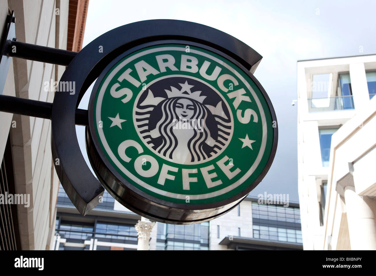 Il logo, Starbucks Coffee in London, England, Regno Unito, Europa Foto Stock
