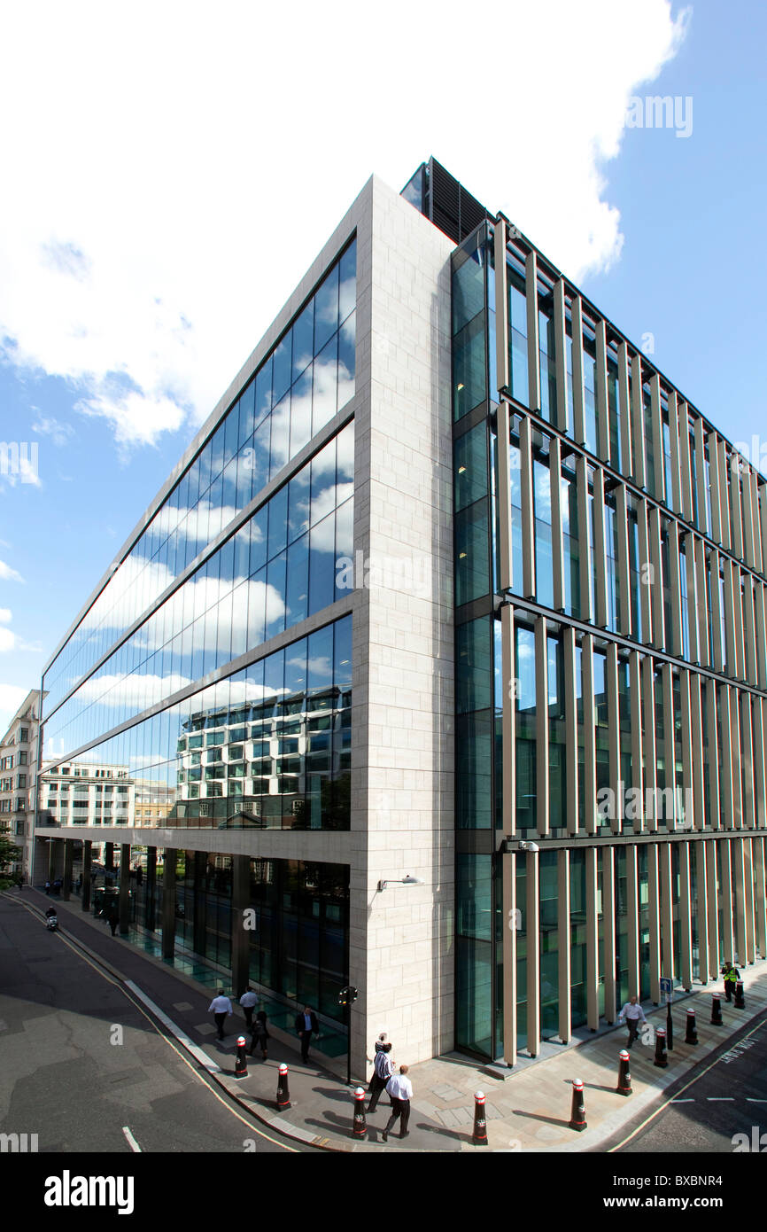 Sede della Standard Chartered Bank di Londra, Inghilterra, Regno Unito, Europa Foto Stock