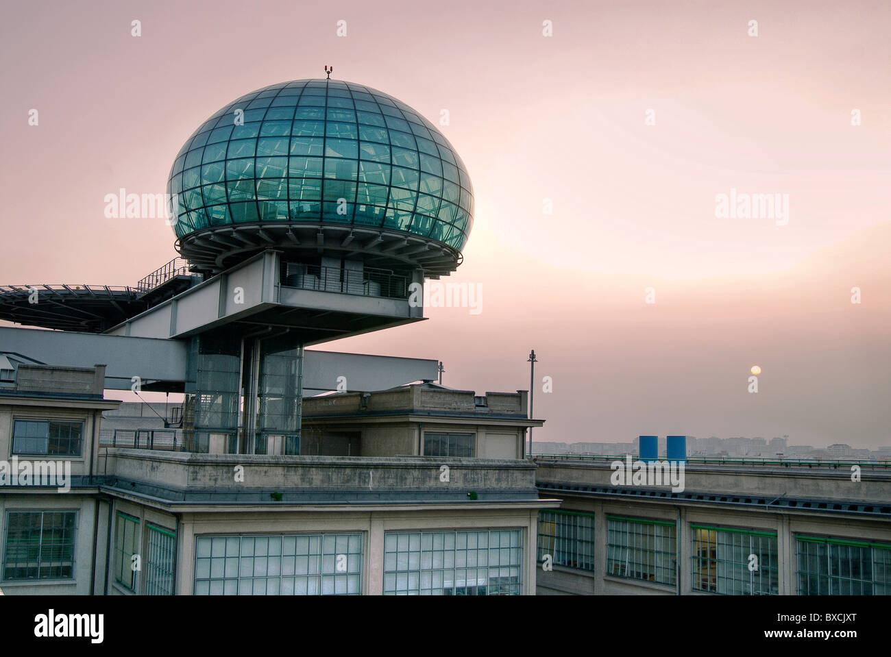 L'esclusivo spazio meeting, noto come la bolla (bolla) sul tetto del Lingotto di Torino Italia. Foto Stock