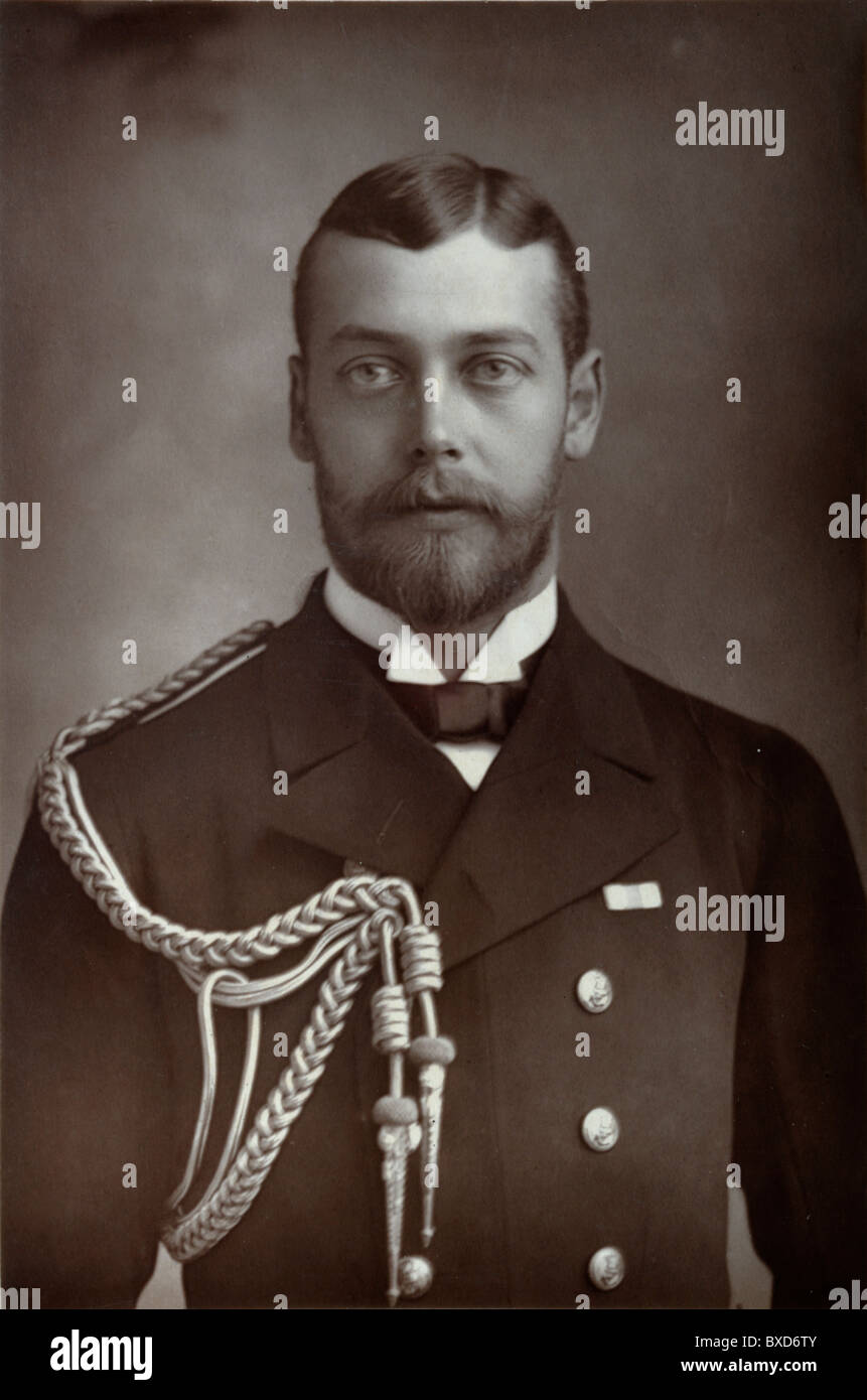 Ritratto del Duca di York, futuro monarca britannico o britannico, Re Giorgio V (1865-1936) in uniforme militare. Albume Ritratto Stampa o fotografia c.1890 Foto Stock