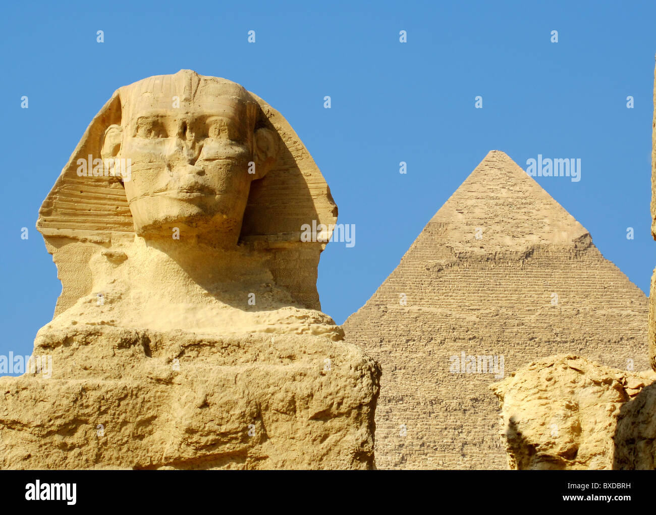 La sfinge e Chefren Piramide di Giza in Egitto Foto Stock