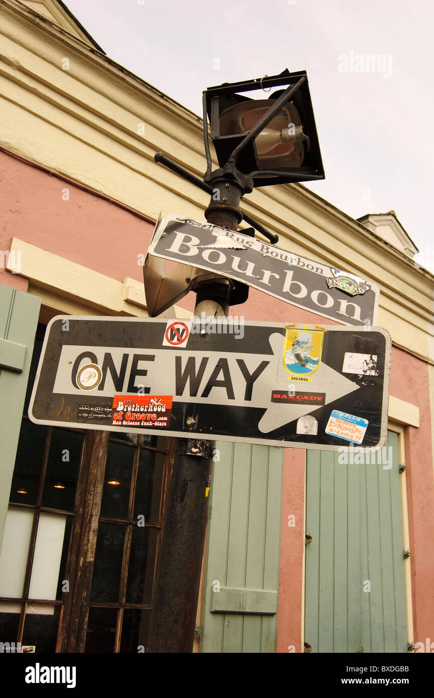 Un cartello stradale a Bourbon St , New Orleans.USA. Foto Stock