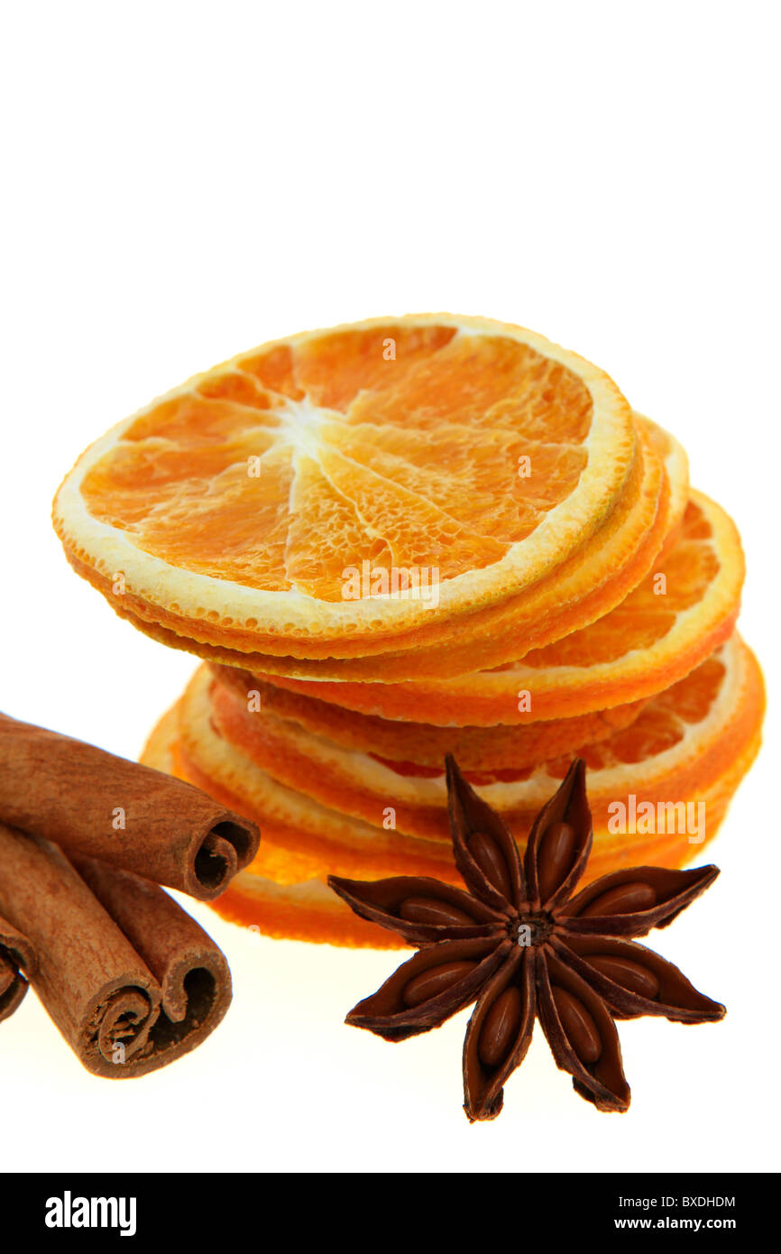 Decorazione di natale, essiccato, arancio cannella e anice Foto Stock