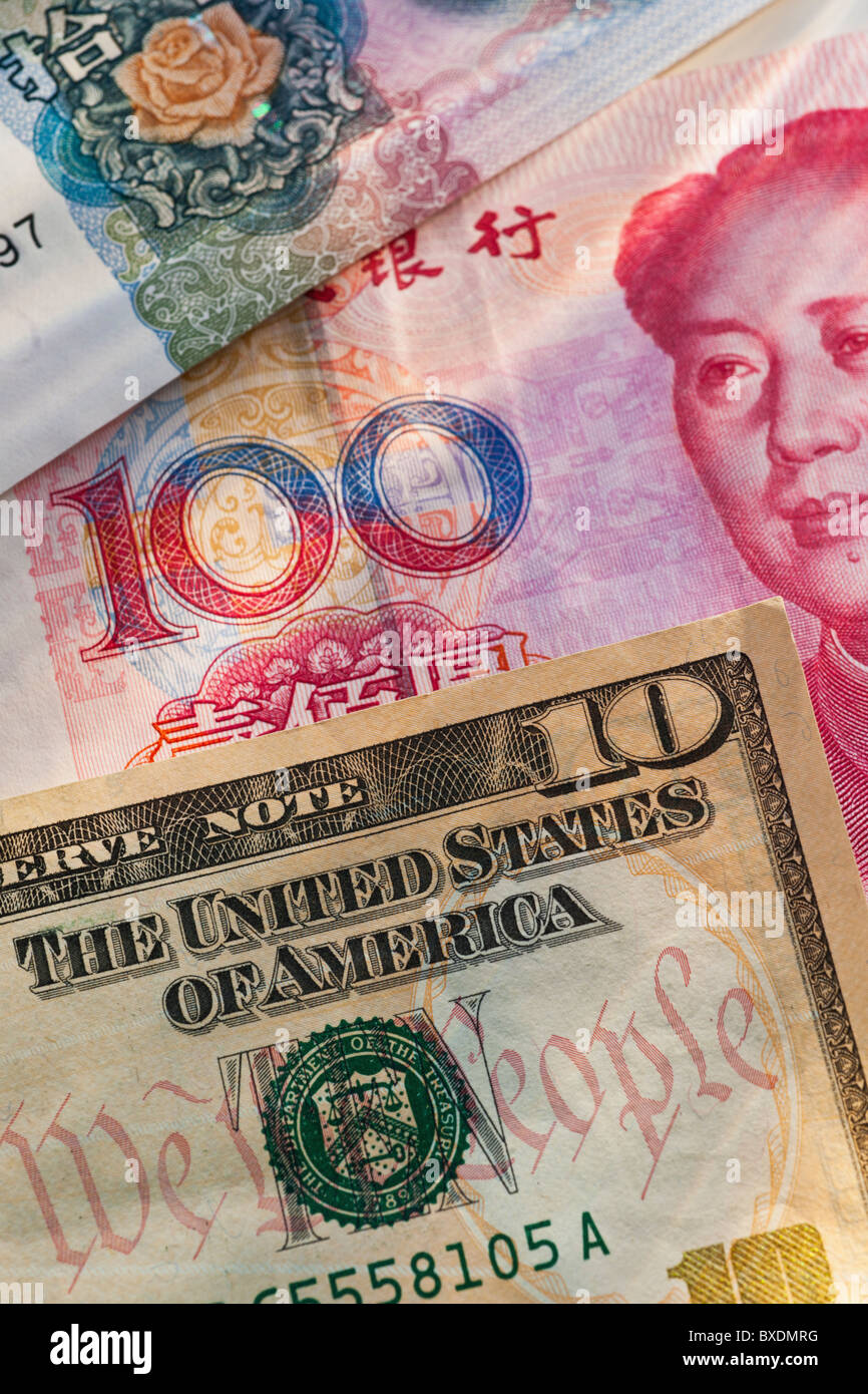 Cinese e i soldi americani Foto Stock