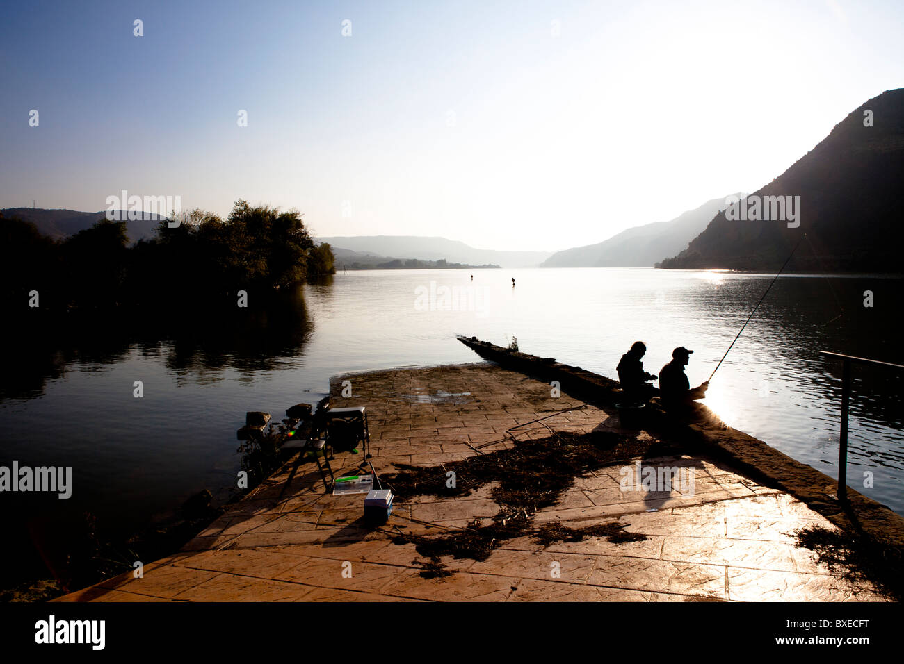 I pescatori del fiume Ebro Catalogna Spagna Foto Stock