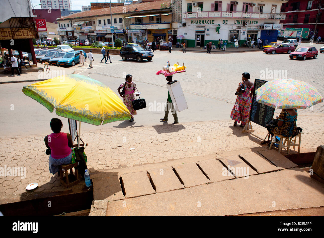 Streetscene Yaoundé Camerun Foto Stock