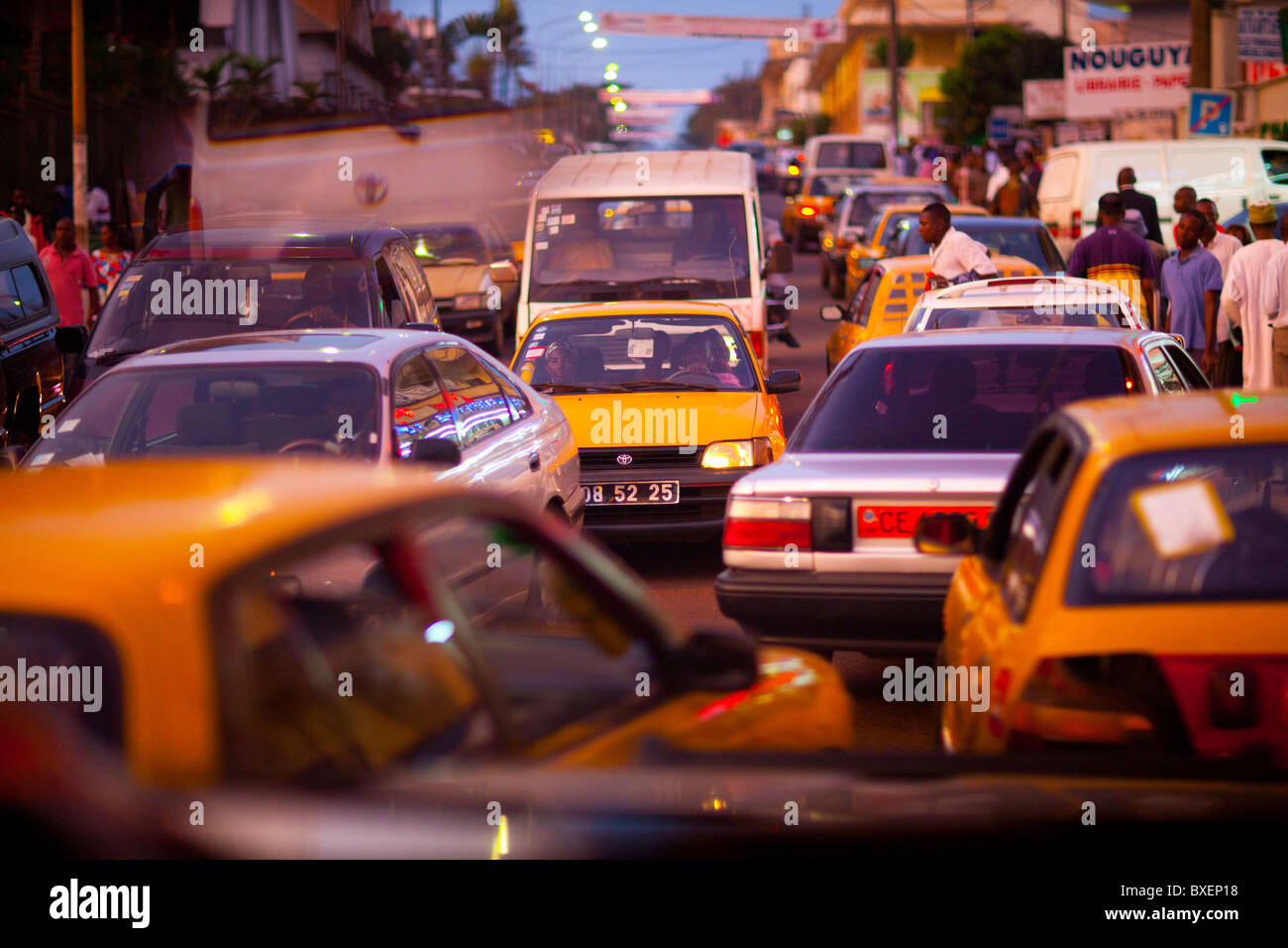 Il traffico di Yaoundé Camerun Foto Stock