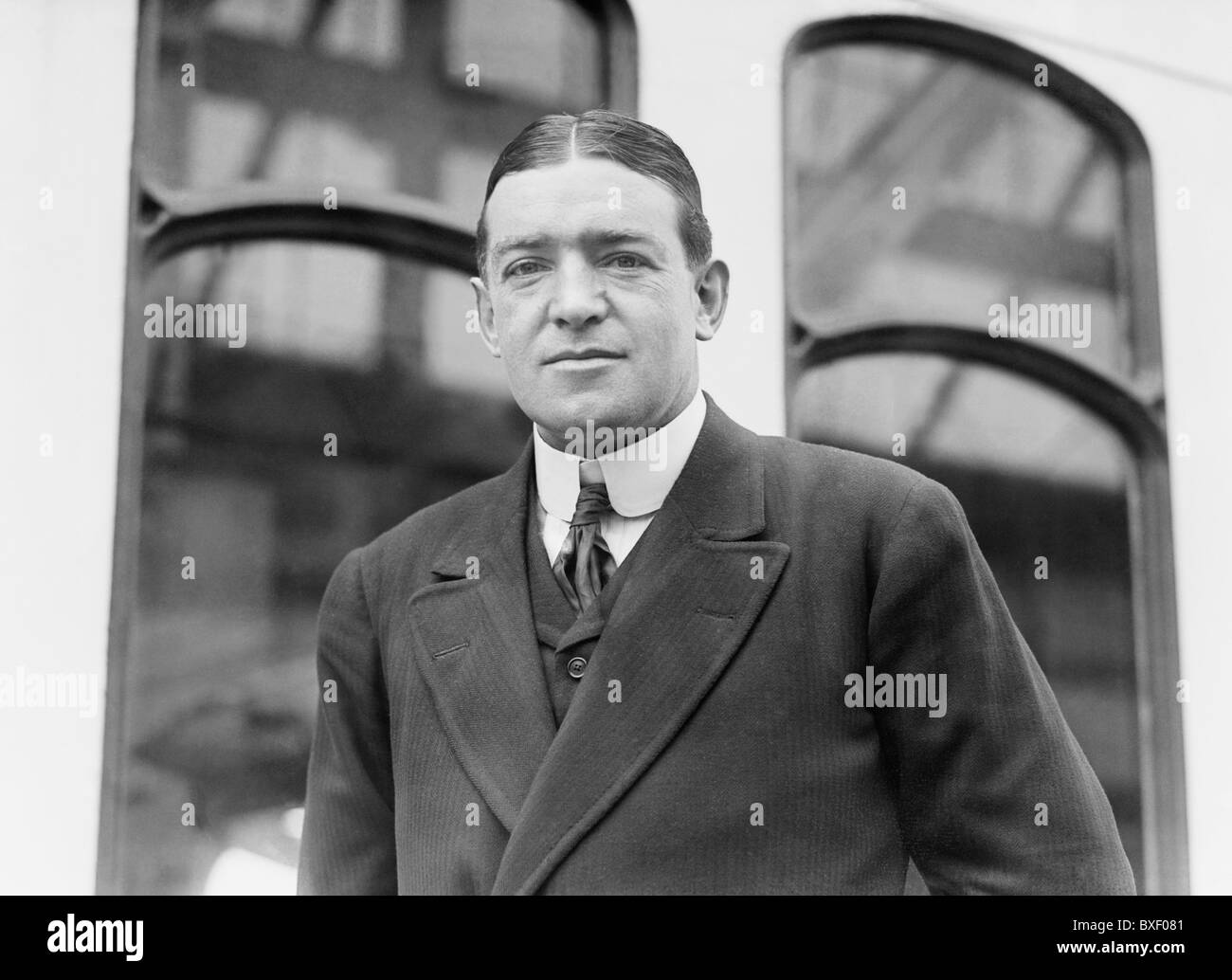 Foto d'epoca circa 1910s del British Antarctic explorer Sir Ernest Henry Shackleton (1874 - 1922). Foto Stock