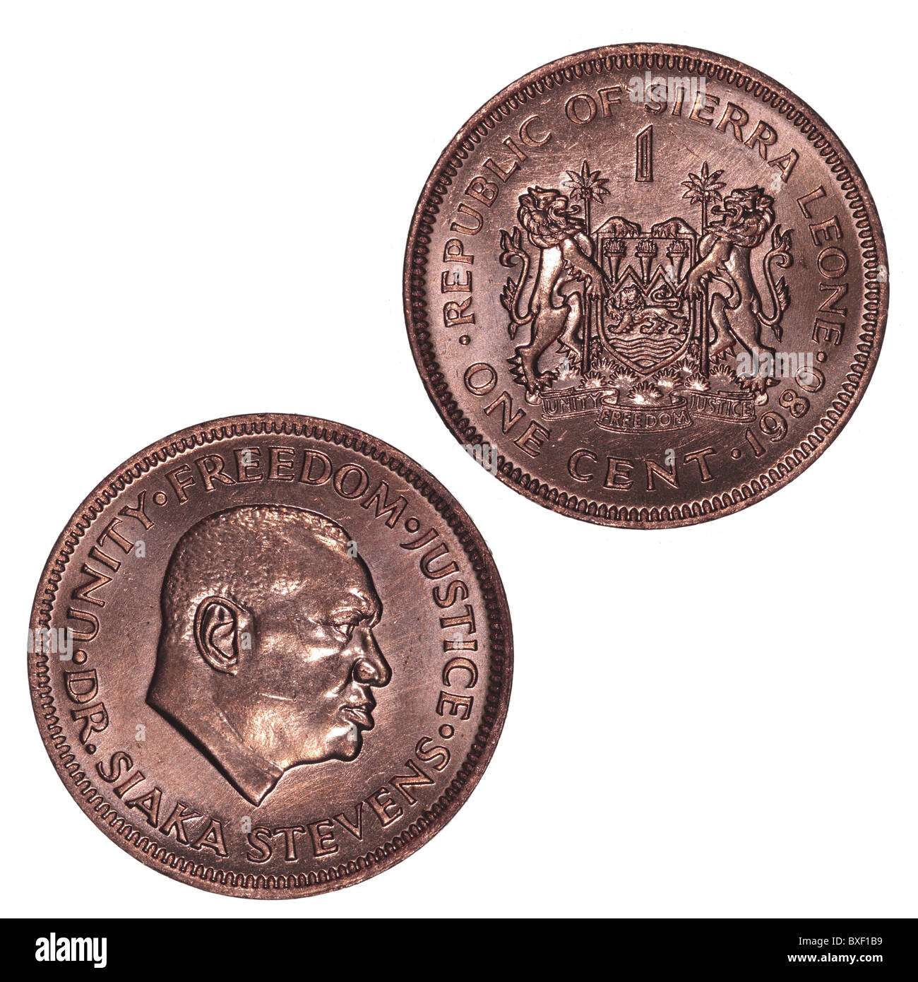 Moneta da 1 cent della Sierra Leone (1980). Il rovescio presenta uno stemma con leoni ramponi. L'obverse presenta un ritratto di Siaka Stevens Foto Stock