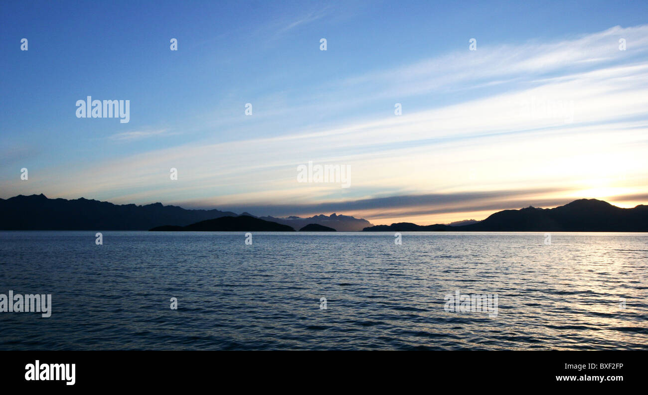 Sunrise, Mare Australis crociera, dritto di Magellano, Tierra del Fuego, Cile in Argentina, Sud America Foto Stock