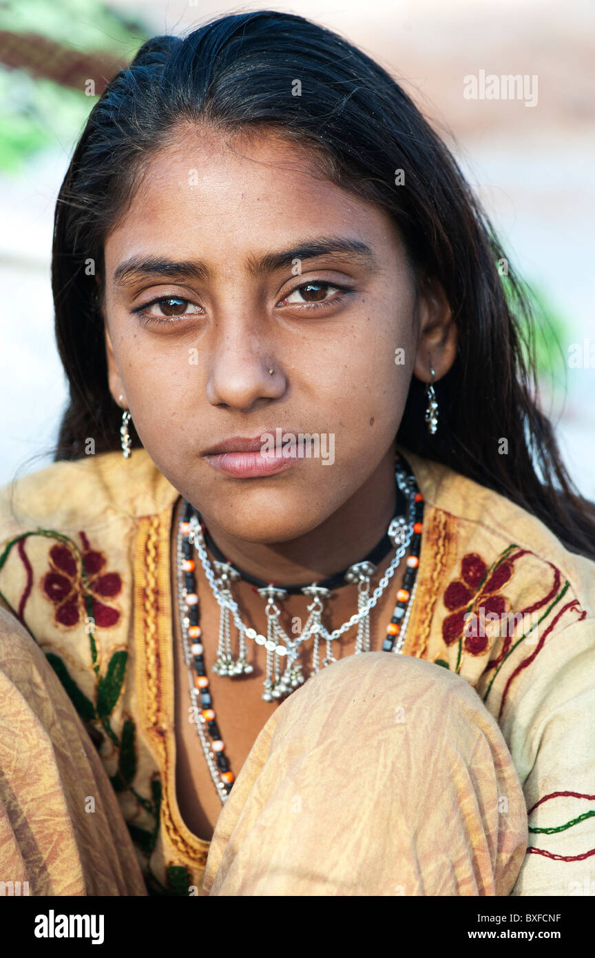 Gadia Lohar. * Il Rajasthan nomadi ragazza adolescente. India del vagabondaggio fabbri. India Foto Stock