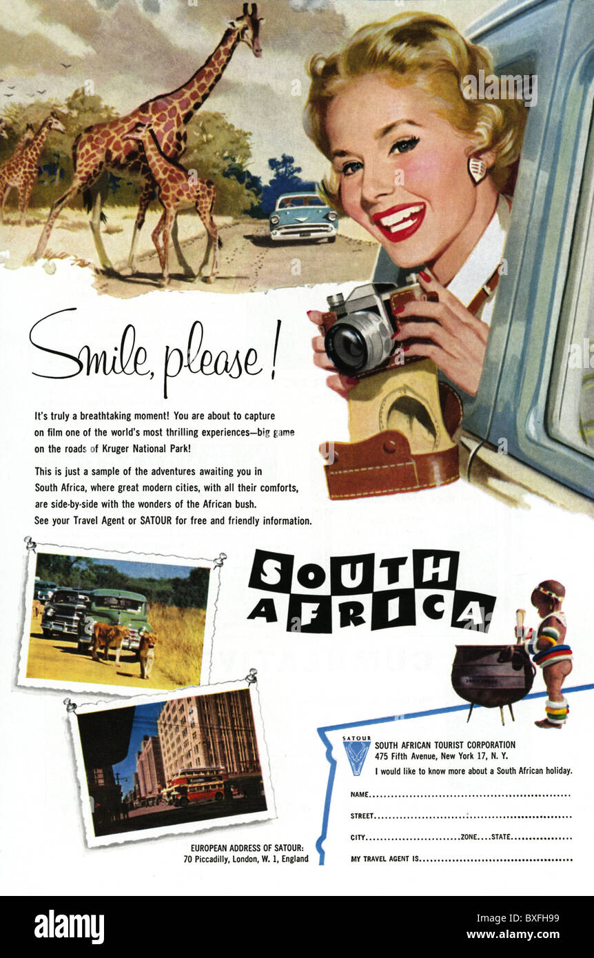 Pubblicità, turismo, Parco Nazionale di Krüger, donna che guarda fuori da una vetrina auto, Sudafrica, 1957, diritti aggiuntivi-clearences-non disponibile Foto Stock