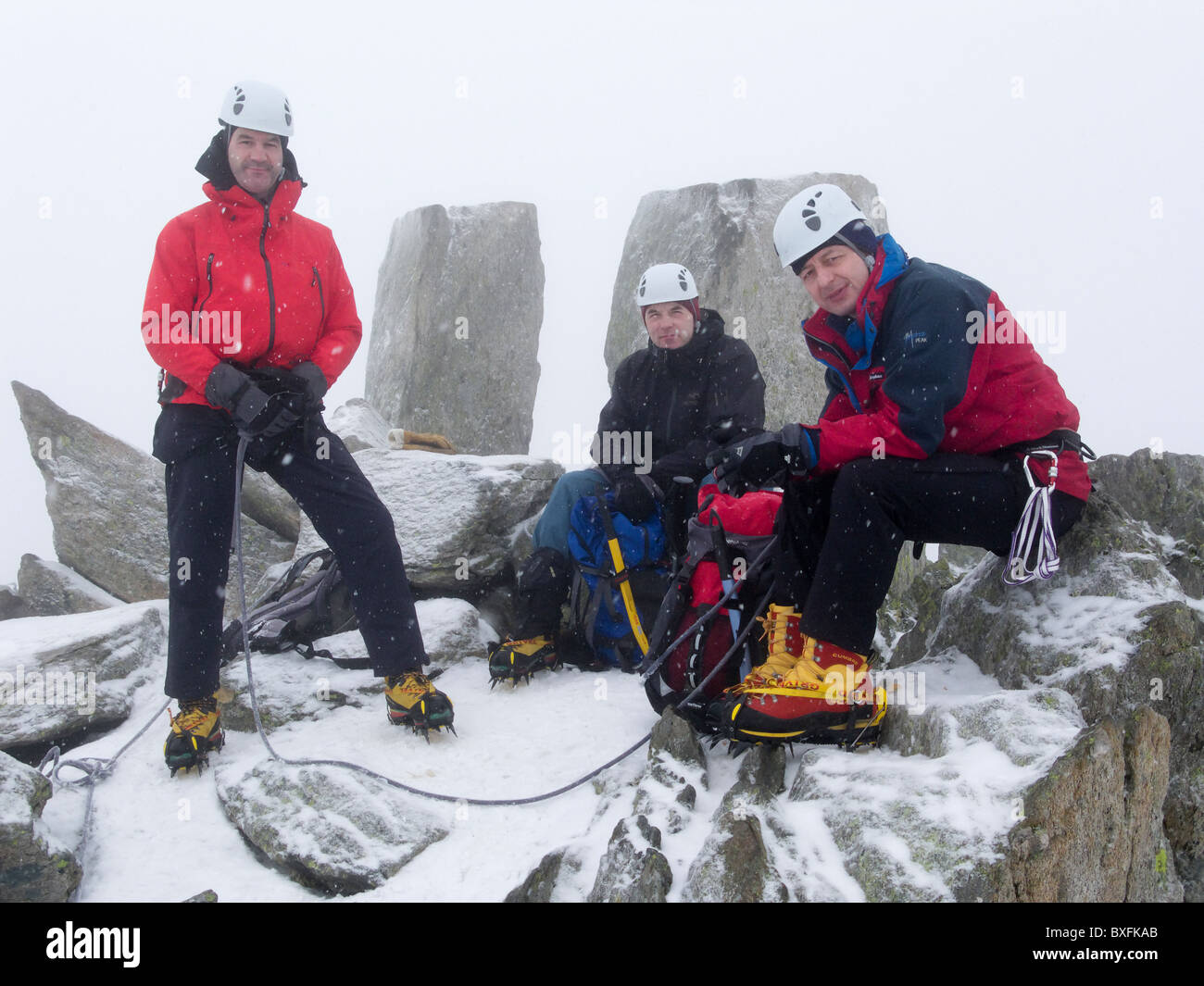 Il vertice del Tryfan in inverno, Snowdonia Foto Stock