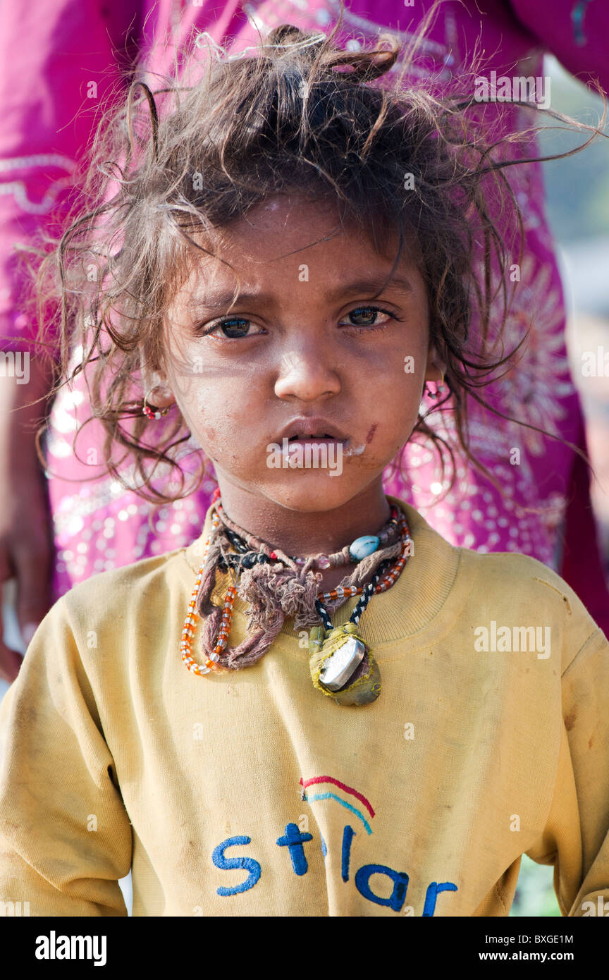 Gadia Lohar. * Il Rajasthan nomadi ragazza infantile. India del vagabondaggio fabbri. India Foto Stock