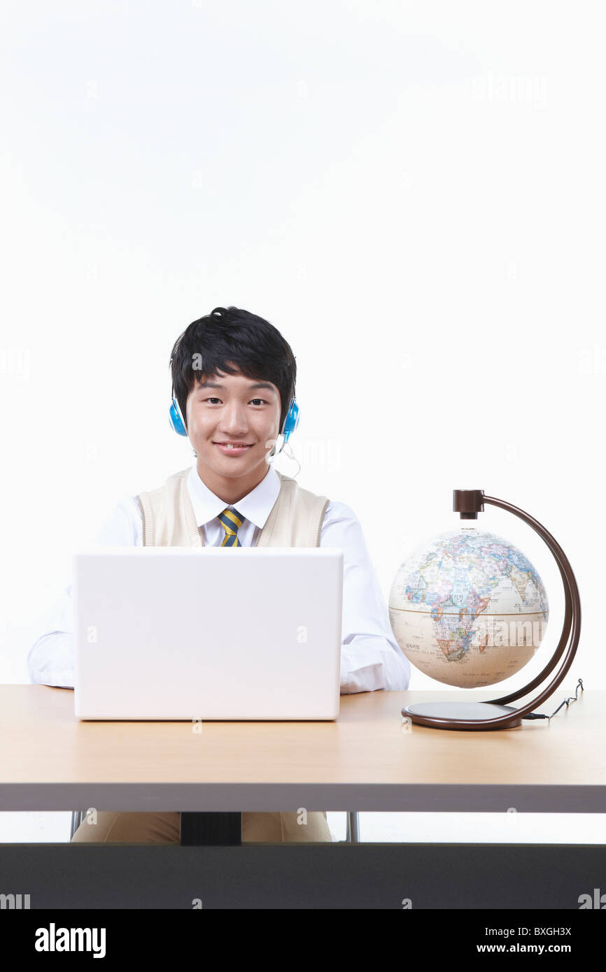 Ragazzo e educazione globale Foto Stock