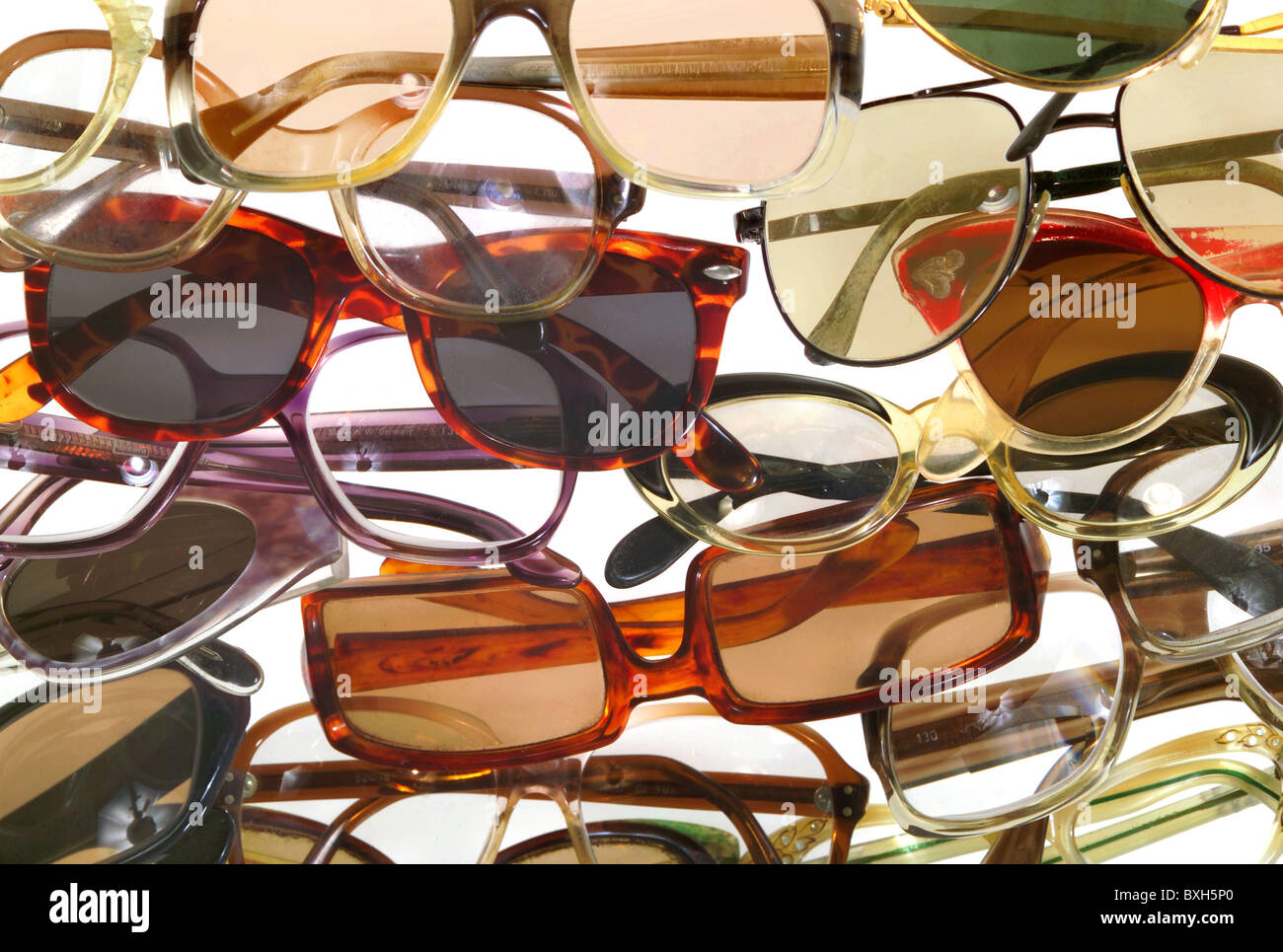 Moda, accessori, occhiali da sole, 50, 60, 70, 80, 90, diritti aggiuntivi-clearences-non disponibile Foto Stock