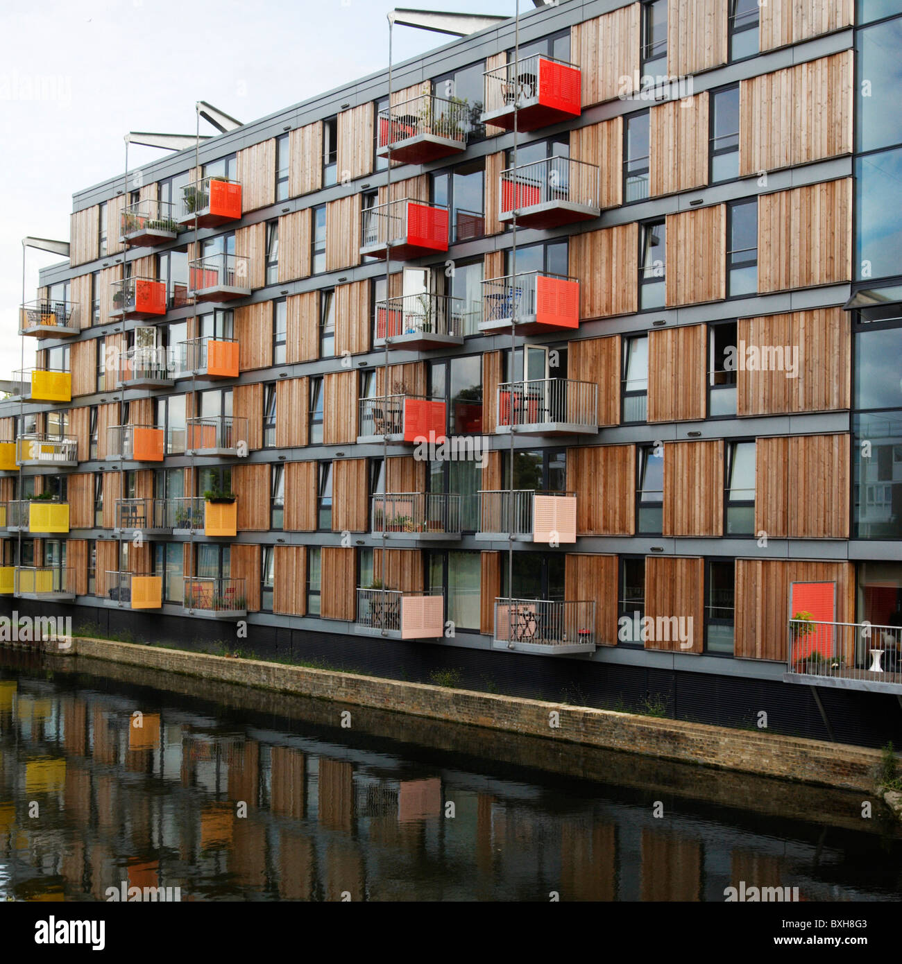 Adelaide wharf a uno sviluppo sostenibile e 2008 RIBA premiato per il design nel Nord Est di Hackney London REGNO UNITO Foto Stock