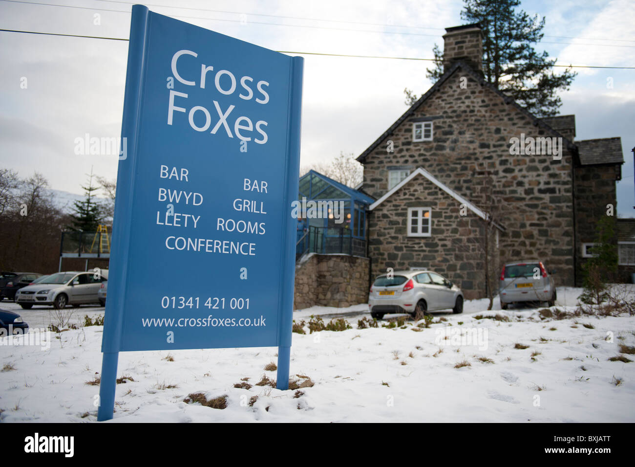 La croce Volpi hotel pub e ristorante, vicino a Dolgellau, Gwynedd north Wales UK Foto Stock