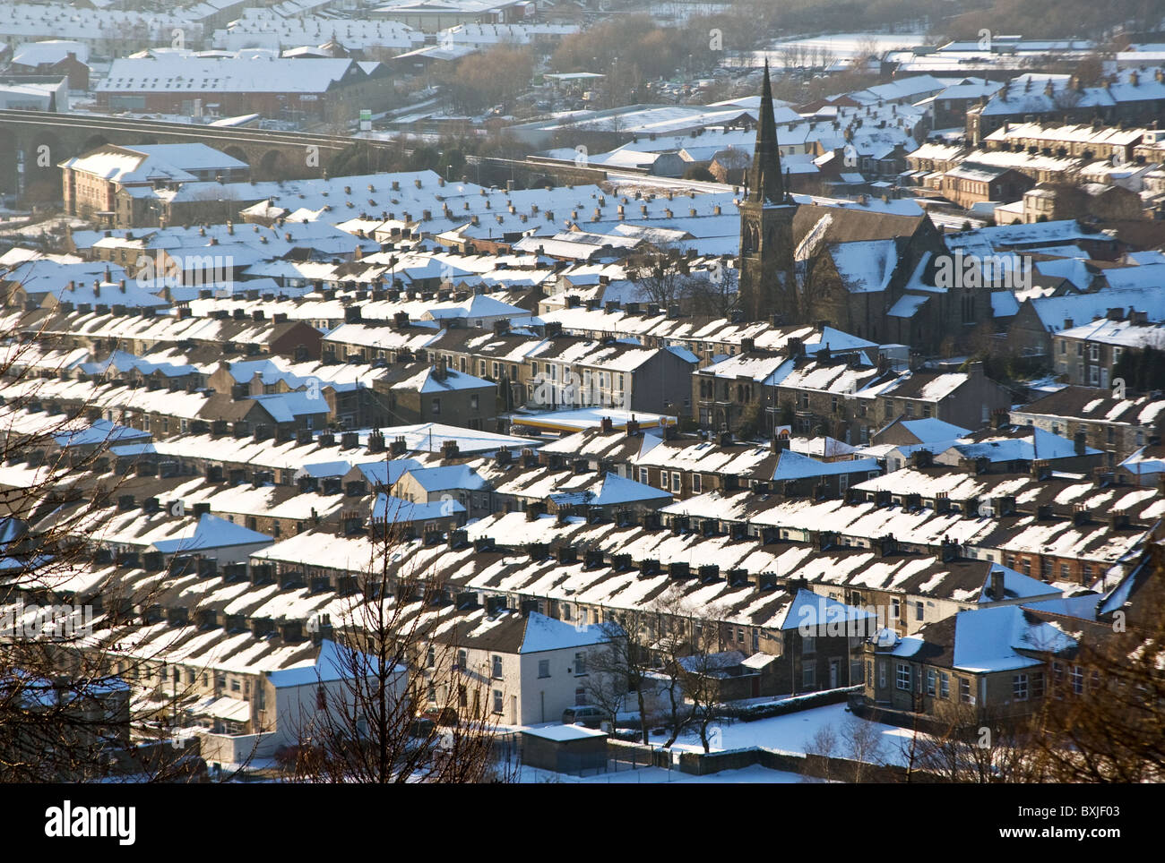 Tetti coperti di neve, Accrington, Lancashire, Regno Unito Foto Stock