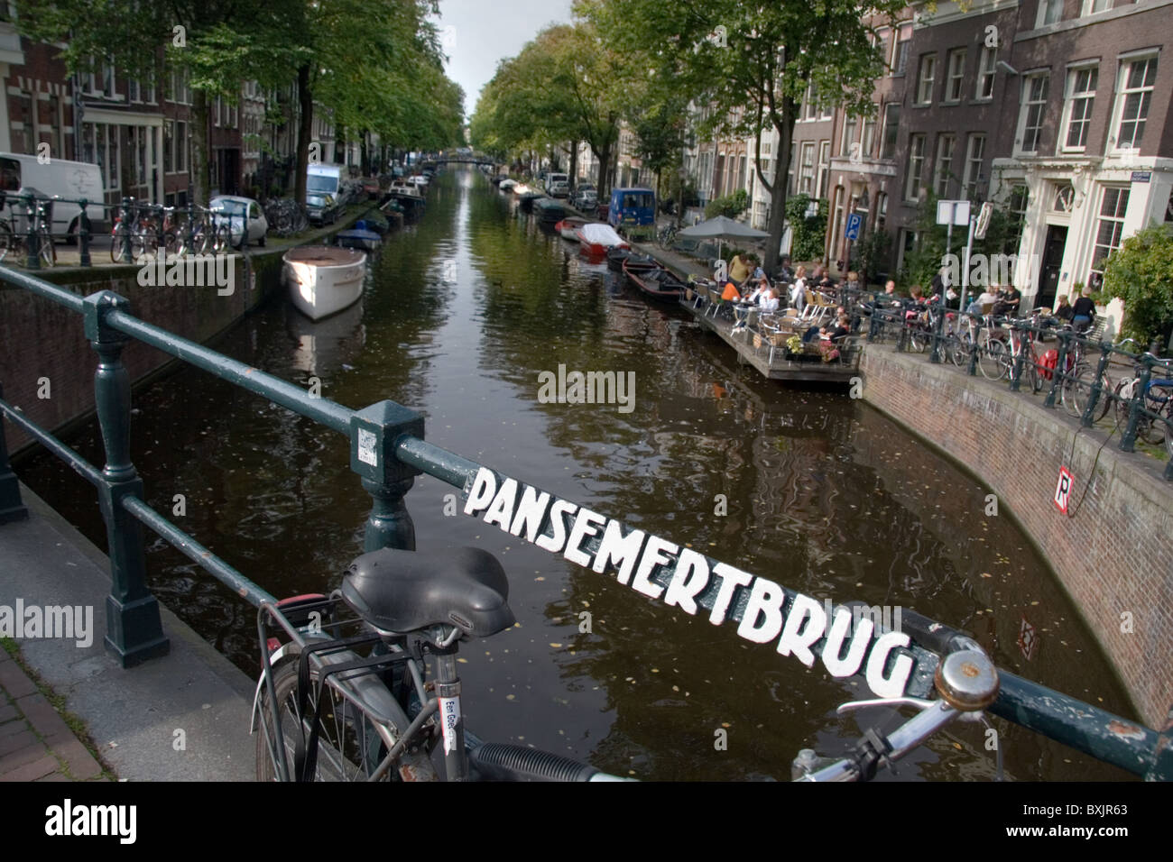 Un canale nel quartiere Jordaan di Amsterdam Foto Stock