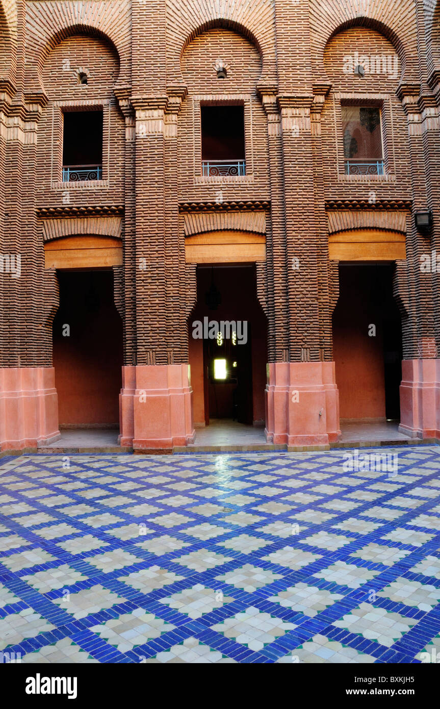 Il cortile interno al Theatre Royal in Gueliz area di Marrakech Foto Stock