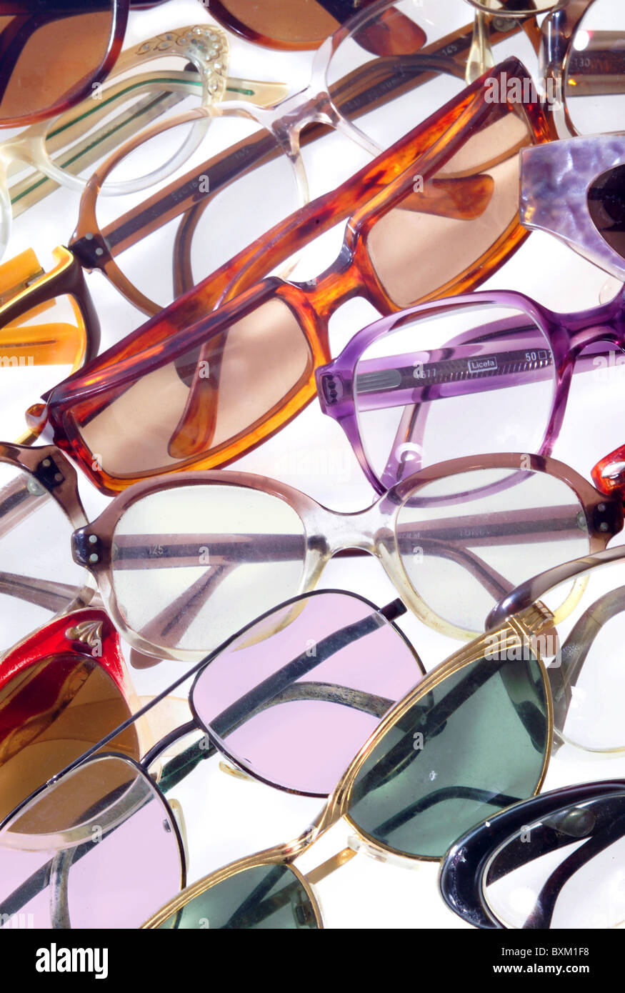 Moda, accessori, occhiali da sole, 50, 60, 70, 80, 90, diritti aggiuntivi-clearences-non disponibile Foto Stock