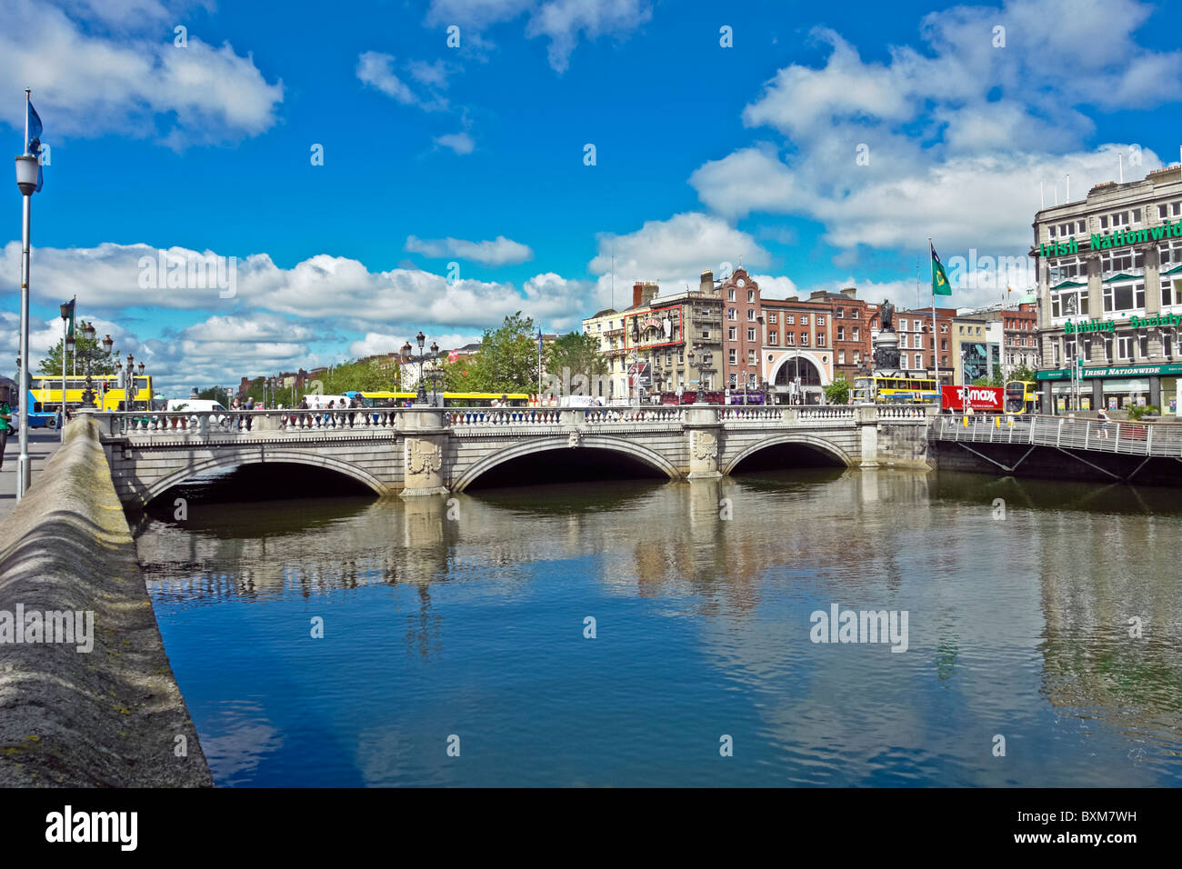 O'Connell ponte sul fiume Liffey a Dublino Irlanda Foto Stock