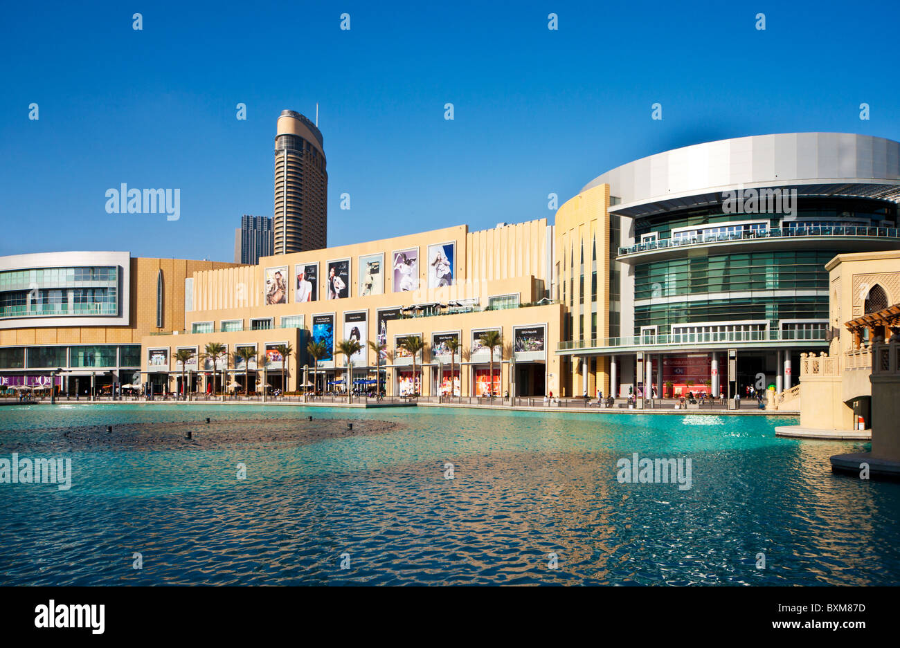 Il Dubai Mall nel centro cittadino di Dubai, Emirati Arabi Uniti, Emirati arabi uniti inaugurato nel novembre 2008 Foto Stock