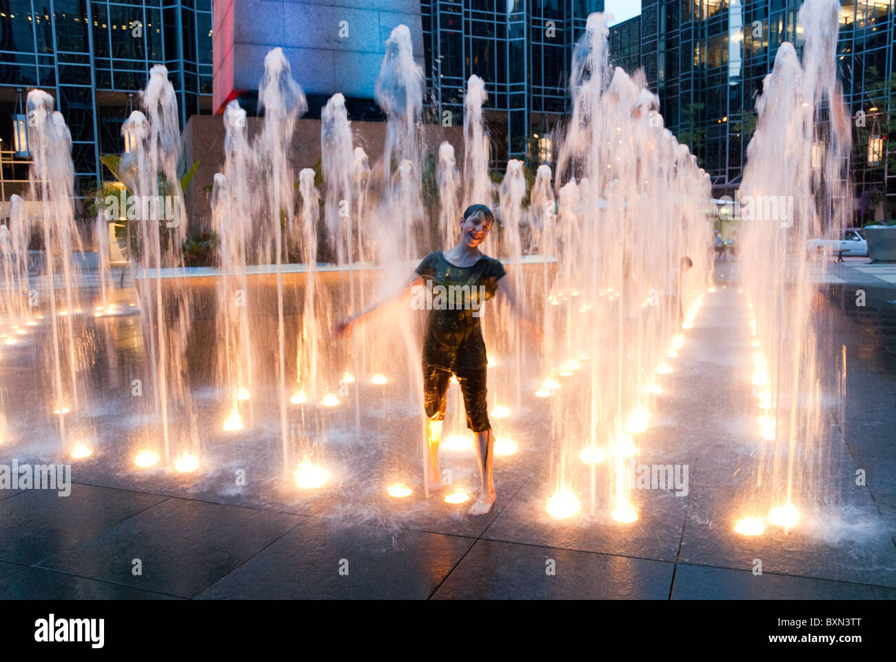 La ragazza di fontana, PPG Plaza a Pittsburgh Foto Stock