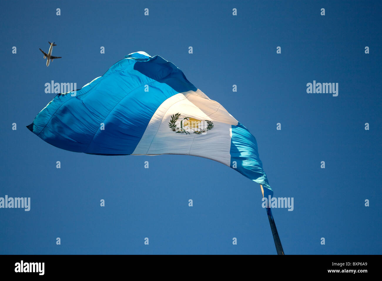 Alta Qualit&agrave; Ricamo Personalizzato Guatemala Guatemalan Bandiera 3x5 All'aperto