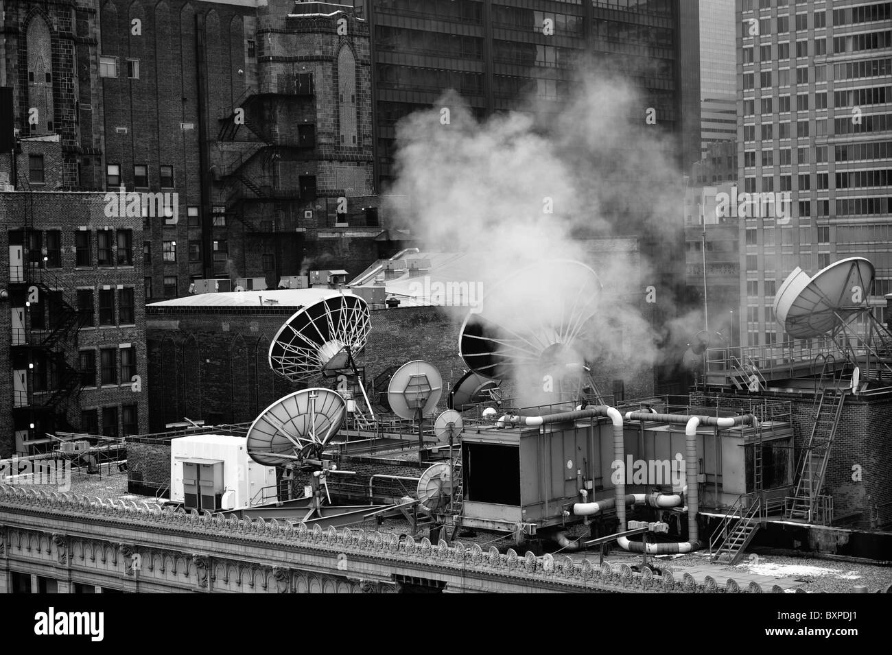 Antenne paraboliche per la ricezione satellitare Foto Stock