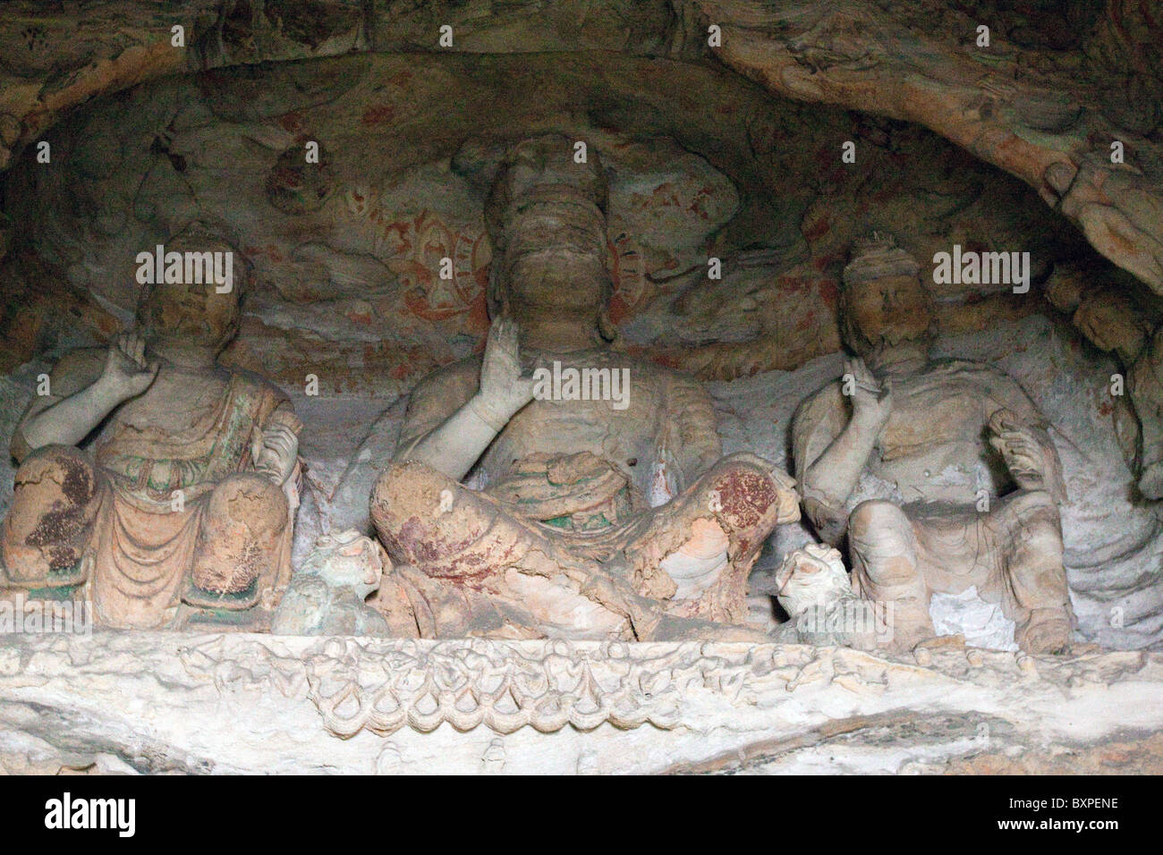 Grotta 7 prima grotta 471 - 494 494 AD Yungang Grotto, Cloud Ridge Grotta, buddista sculture in pietra, Northern Wei periodo, di Datong, Cina Foto Stock