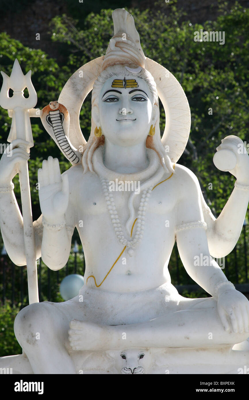 Statua di Shiva a Shri Lakshmi Narayan Temple a Jaipur, Rajasthan in India del Nord Foto Stock