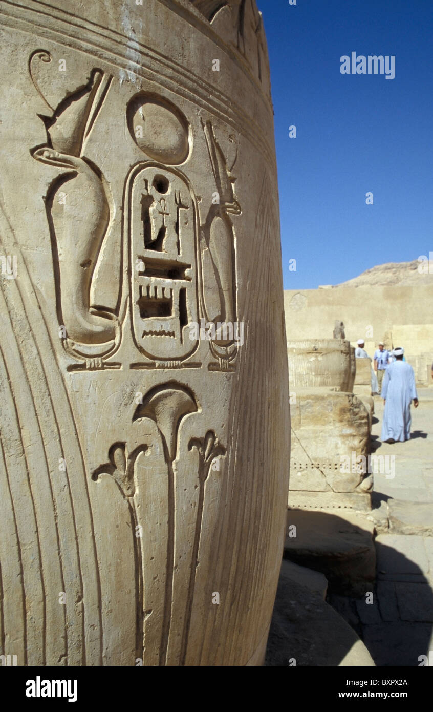 Incisioni sul pilastro a Medinet Habu Foto Stock