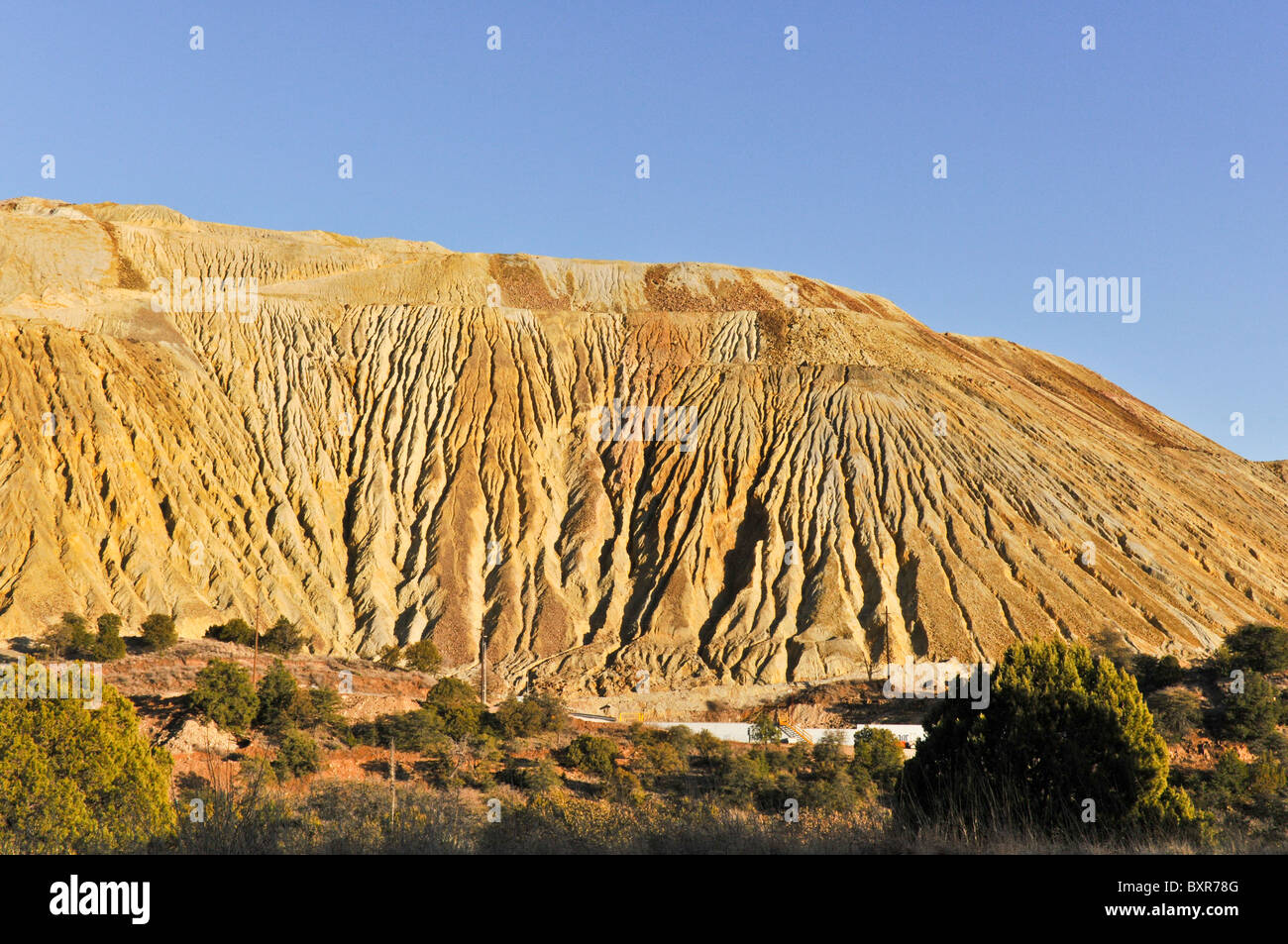 Il recupero delle pile da Chino Fossa aperta miniera di rame nei pressi di Silver CIty, Nuovo Messico Foto Stock